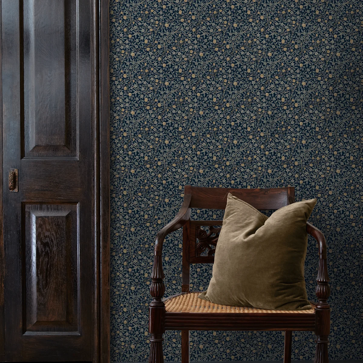 Clover Midnight - Image 2